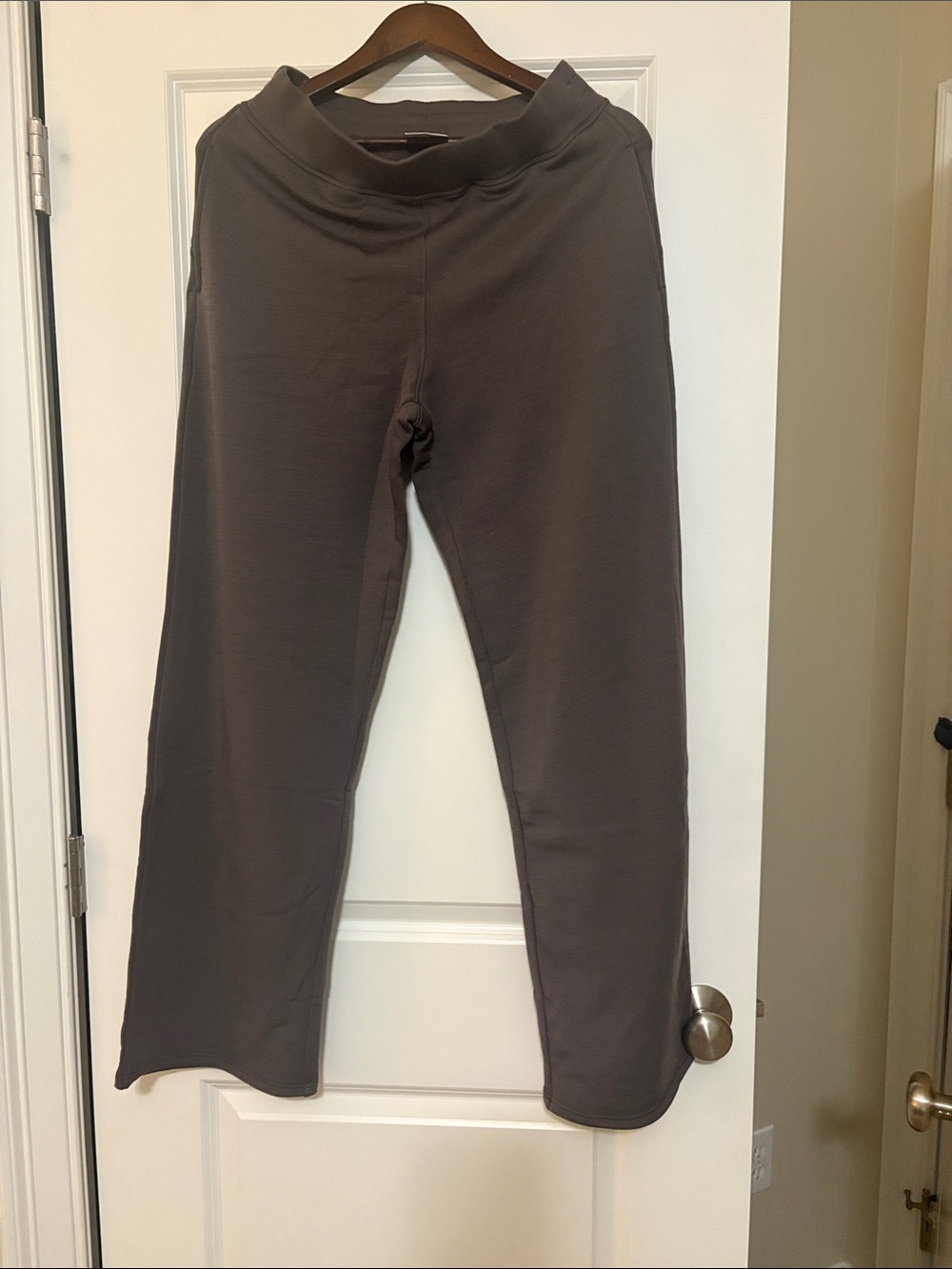 Woolx Bree lounge Wide-Leg Track Pants in brown